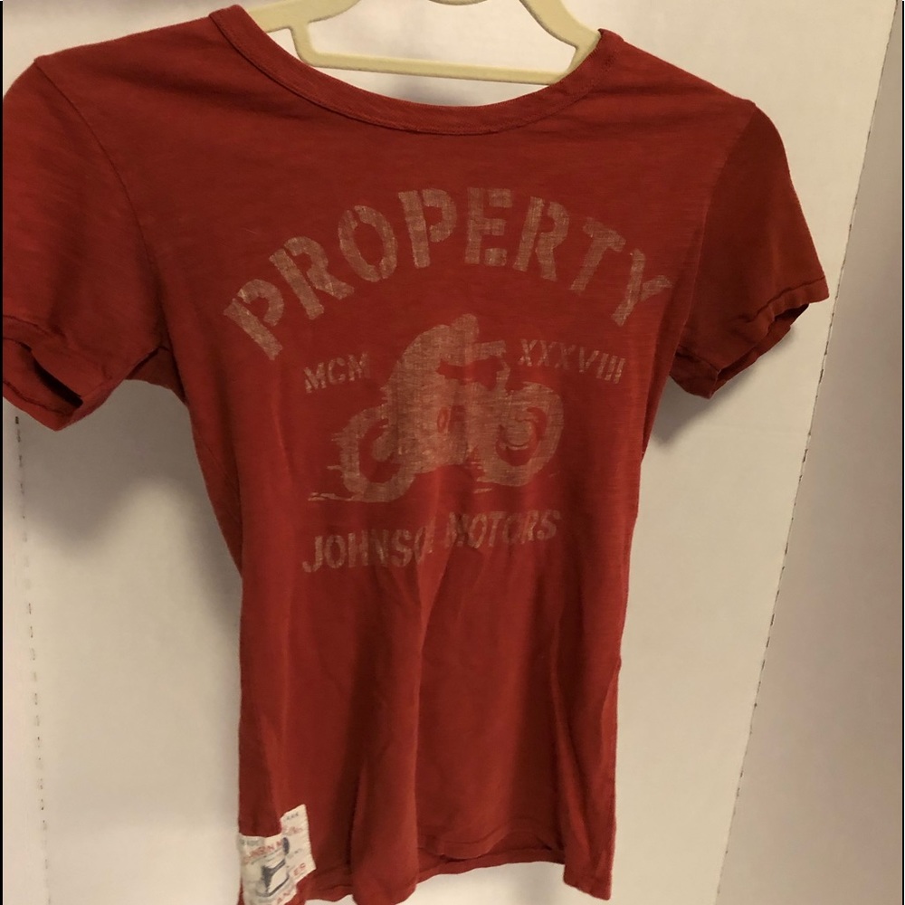 Like new Johnson motors T-shirt
